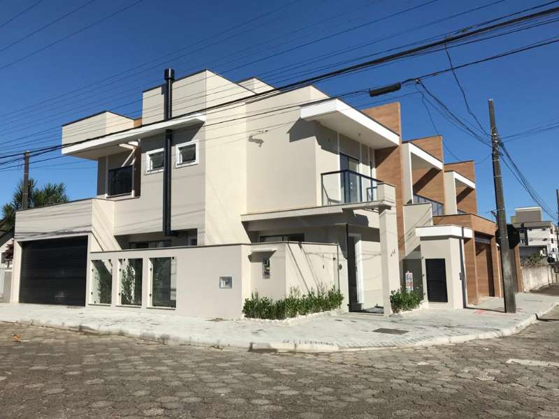 Casas Geminadas Dorm S Baependi Em Jaragu Do Sul