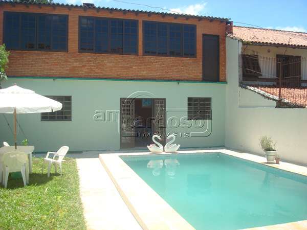 Sobrado 3 quarto(s)  no bairro Rubem Berta