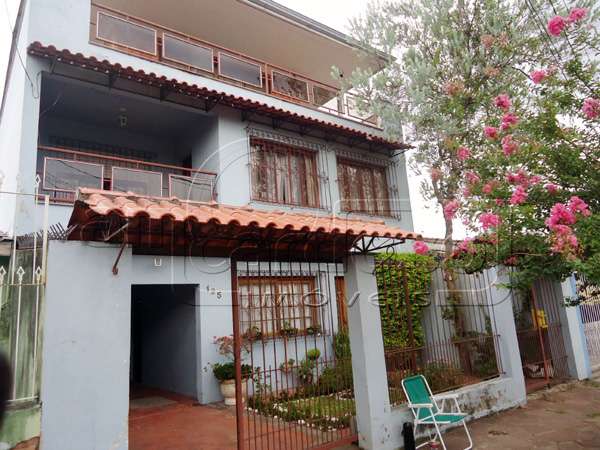 Sobrado 4 quarto(s)  no bairro Rubem Berta