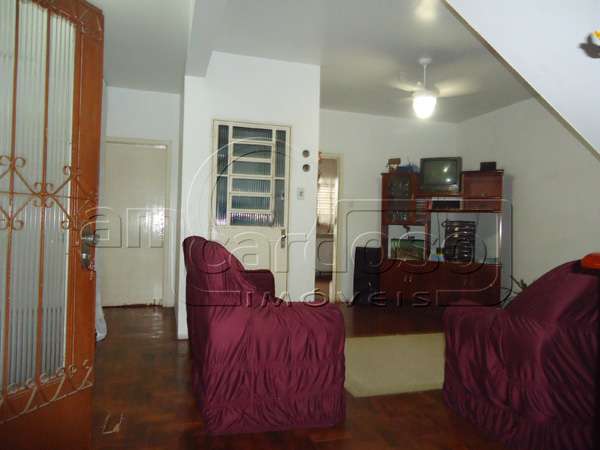 Sobrado 4 quarto(s)  no bairro Rubem Berta