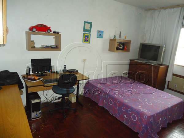 Sobrado 4 quarto(s)  no bairro Rubem Berta