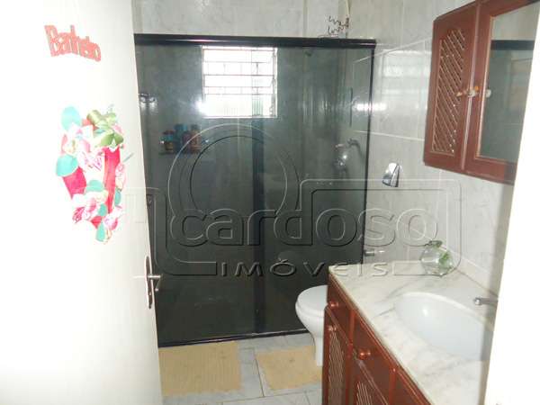Sobrado 4 quarto(s)  no bairro Rubem Berta