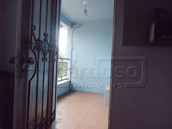 Sobrado 4 quarto(s)  no bairro Rubem Berta