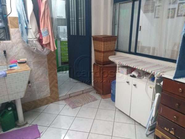 Sobrado 4 quarto(s)  no bairro Humait