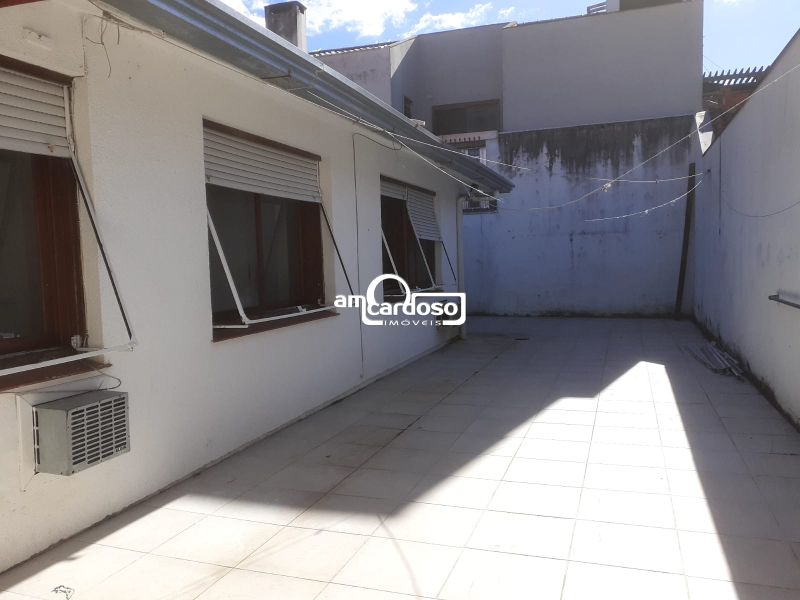 Casa 4 quarto(s)  no bairro Jardim Lindia