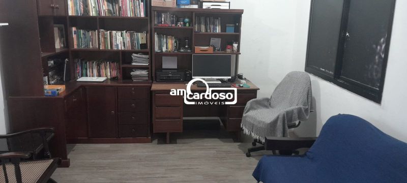 Sobrado 4 quarto(s)  no bairro So Sebastio