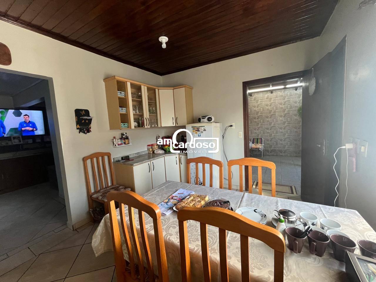 Casa 4 quarto(s)  no bairro Bom Sucesso