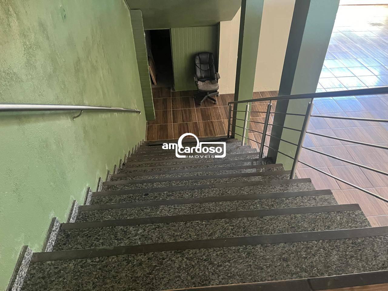 Pr�dio no bairro Ne�polis