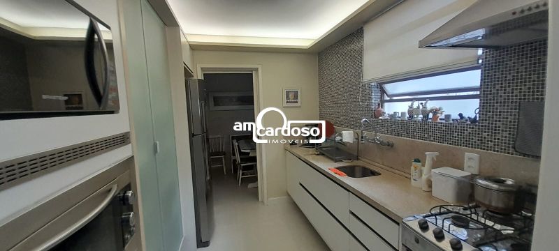 Casa 4 quarto(s)  no bairro S�o Sebasti�o