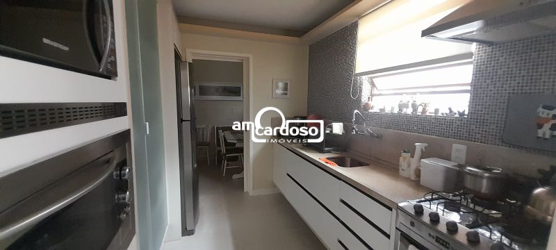 Casa 4 quarto(s)  no bairro S�o Sebasti�o
