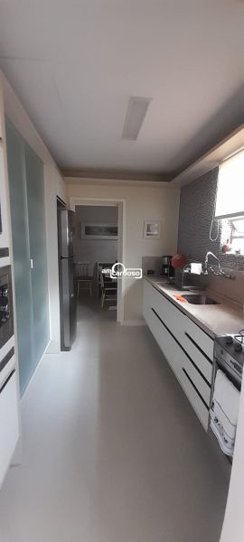 Casa 4 quarto(s)  no bairro S�o Sebasti�o