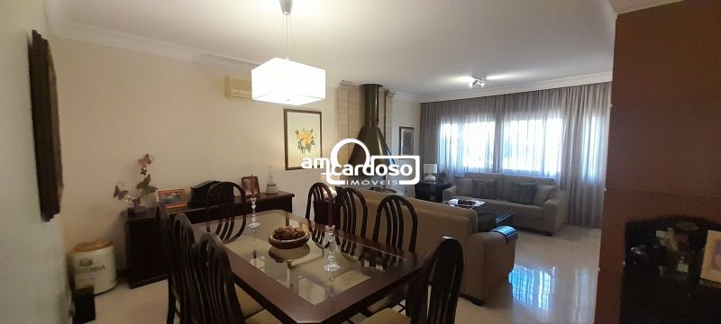 Casa 4 quarto(s)  no bairro S�o Sebasti�o