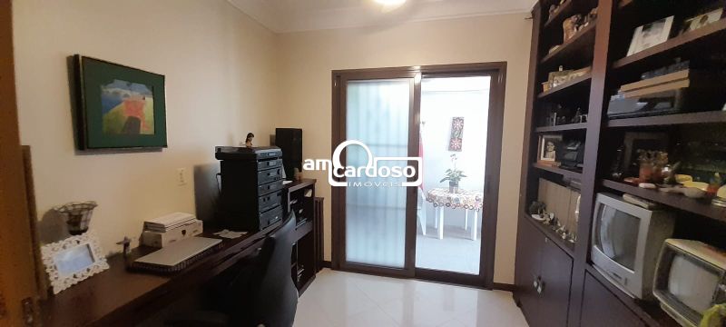 Casa 4 quarto(s)  no bairro S�o Sebasti�o