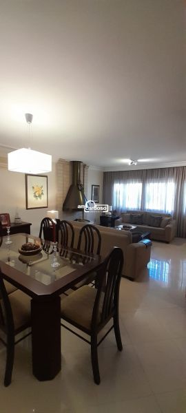 Casa 4 quarto(s)  no bairro S�o Sebasti�o