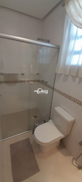 Casa 4 quarto(s)  no bairro S�o Sebasti�o