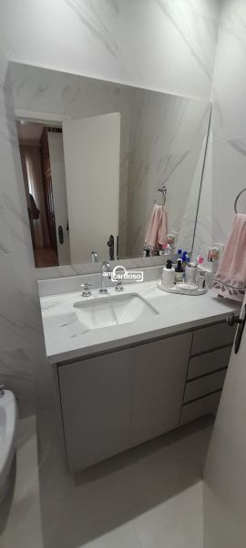 Casa 4 quarto(s)  no bairro S�o Sebasti�o