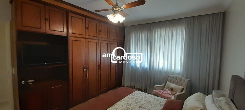 Casa 4 quarto(s)  no bairro S�o Sebasti�o