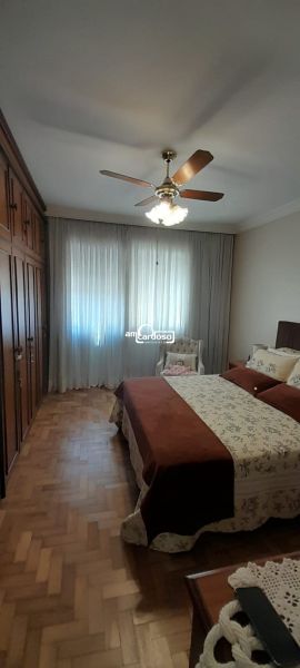 Casa 4 quarto(s)  no bairro S�o Sebasti�o