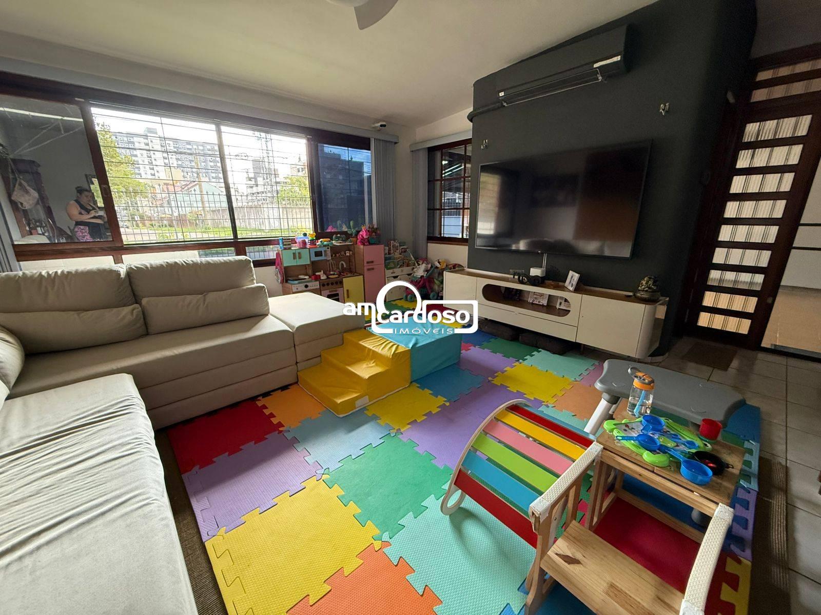 Casa 3 quarto(s)  no bairro S�o Sebasti�o