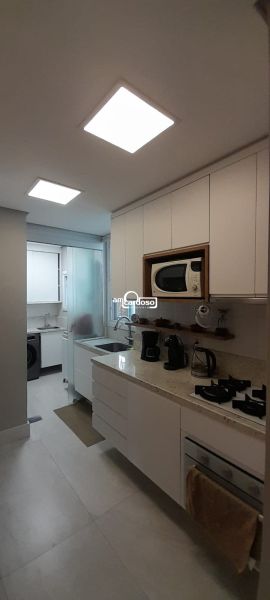 Apartamento 2 quarto(s)  no bairro Menino Deus