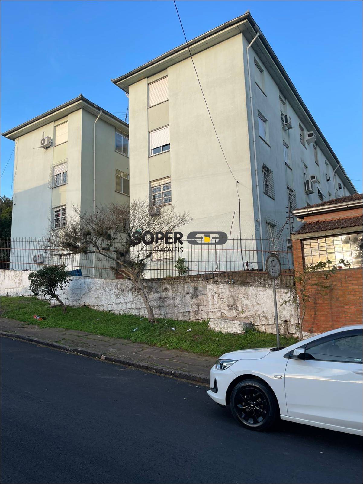 Apartamento 2 quarto(s)  no Cristal - Soper Imóveis