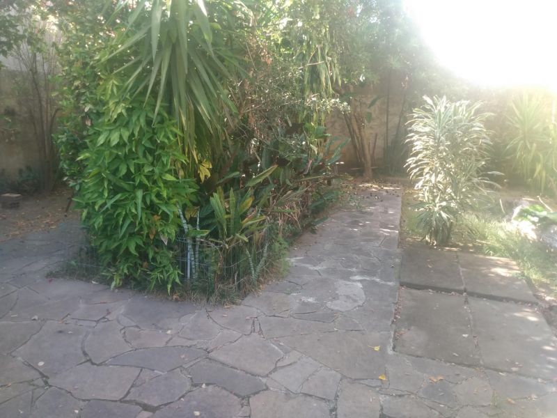 Casa 2 quartos  no bairro Jardim Botânico em Porto Alegre/RS