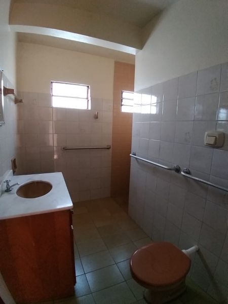 Casa 2 quartos  no Juscelino Kubitschek