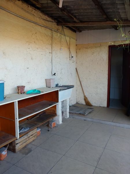 Casa 2 quartos  no Juscelino Kubitschek