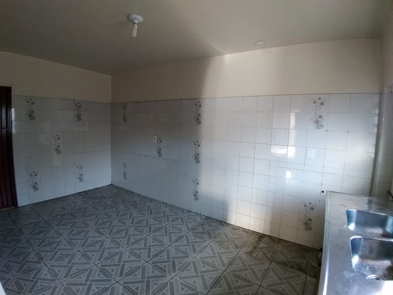 Casa 2 quartos  no Juscelino Kubitschek