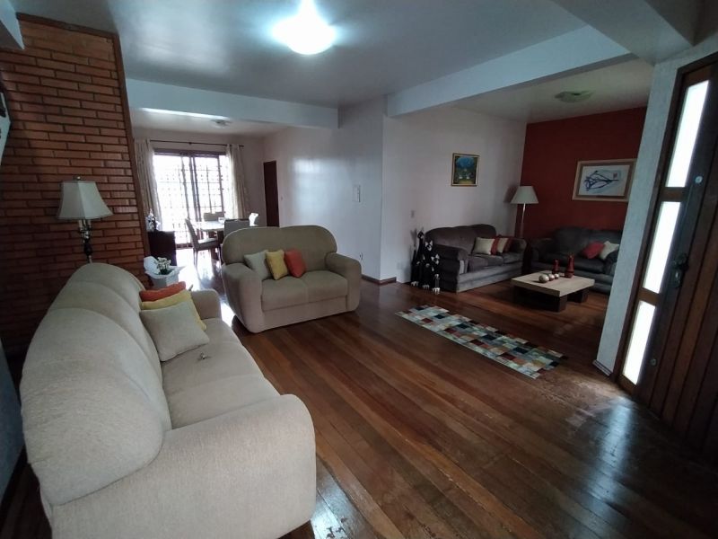 Casa 3 quartos  no Nossa Senhora de Lourdes
