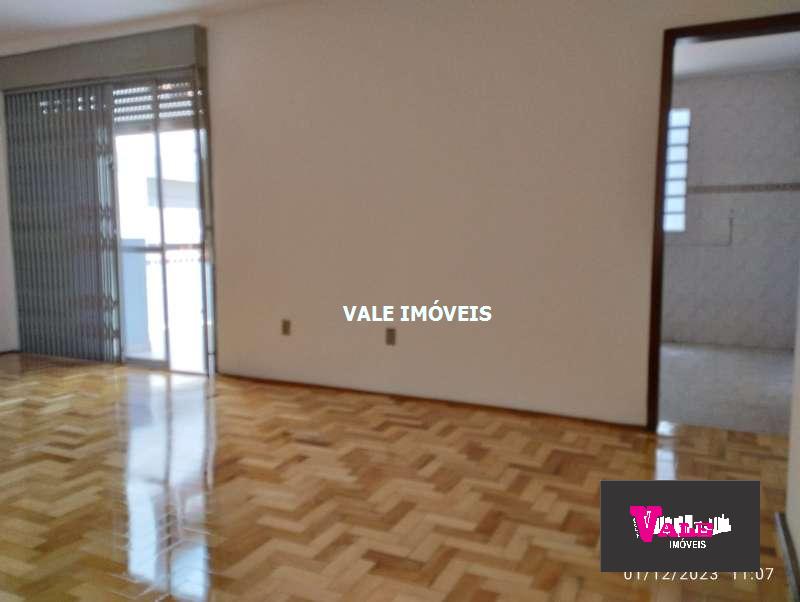 Apartamento 3 quartos  no Centro