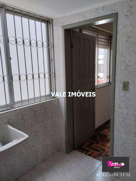 Apartamento 3 quartos  no Centro