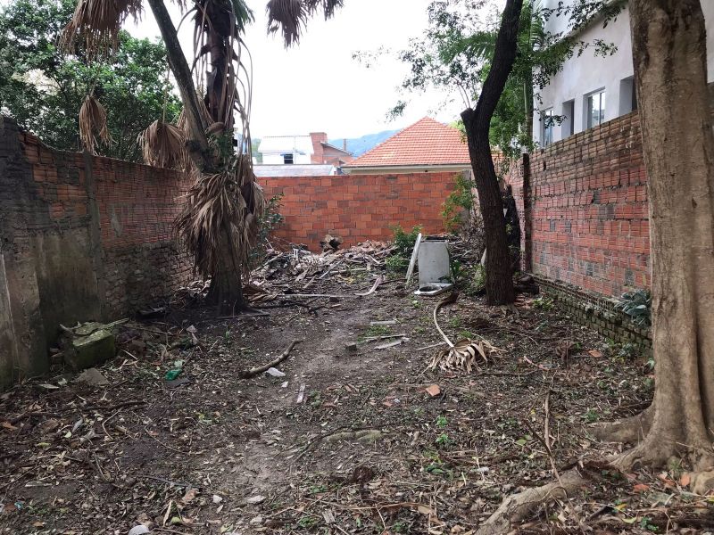 Casa 3 quartos  no Centro