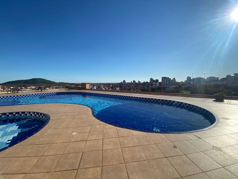 Apartamento 2 quartos  no Centro