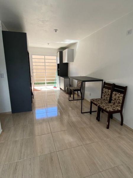 Casa em Condomnio 2 quartos  no Tomazetti