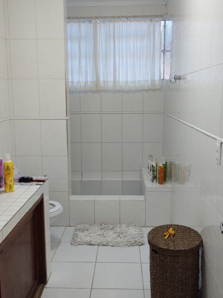 Casa 4 quartos  no Camobi