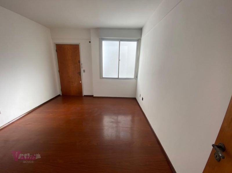 Apartamento 2 quartos  no Centro