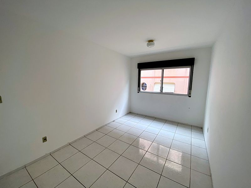 Apartamento 1 dormitório  no bairro Centro em Santa Maria