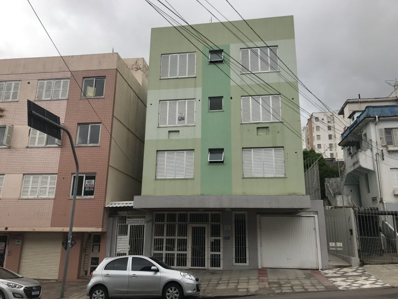 Apartamento 1 dormitório  no bairro Nossa Senhora do Rosário em Santa Maria