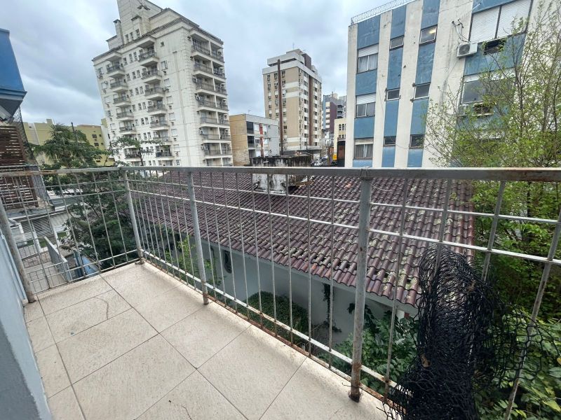 Apartamento 1 dormitório  no bairro Centro em Santa Maria