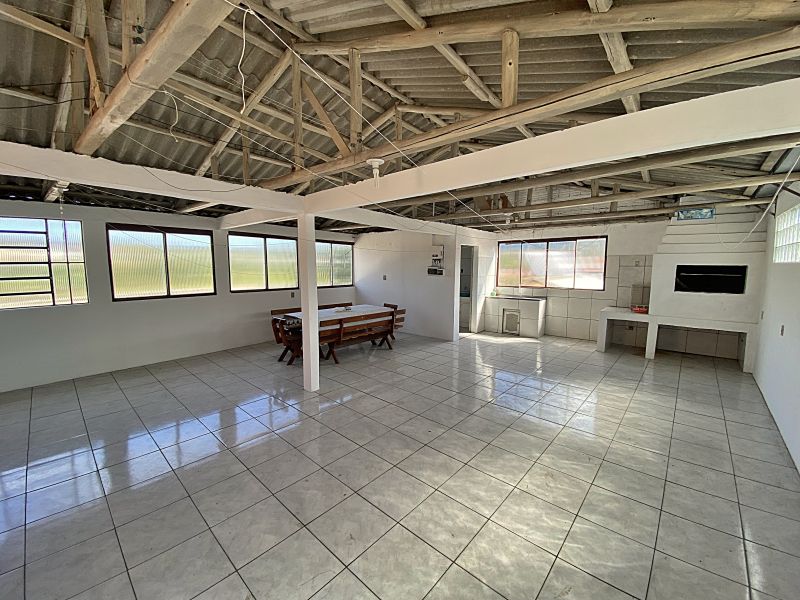Casa 5 quartos  no Presidente Joo Goulart