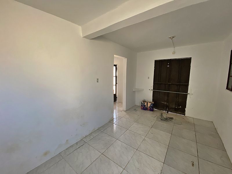 Casa 5 quartos  no Presidente Joo Goulart