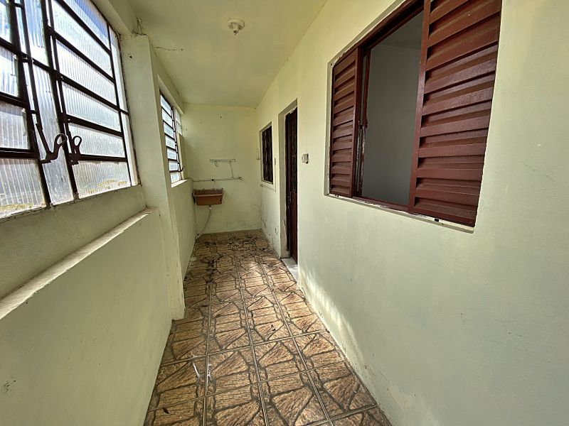 Casa 5 quartos  no Presidente Joo Goulart