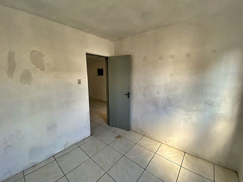 Casa 5 quartos  no Presidente Joo Goulart