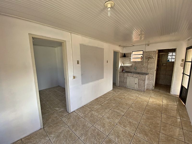 Casa 5 quartos  no Presidente Joo Goulart