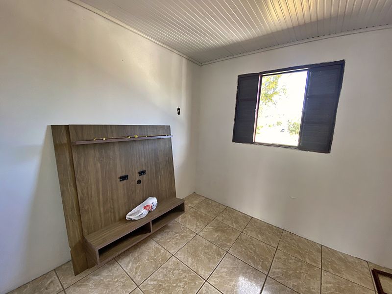 Casa 5 quartos  no Presidente Joo Goulart