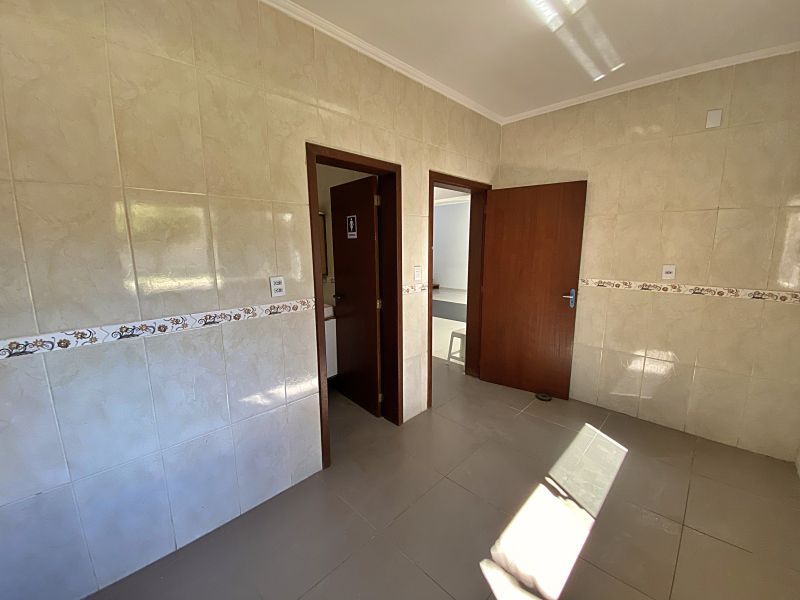 Casa 4 quartos  no Camobi