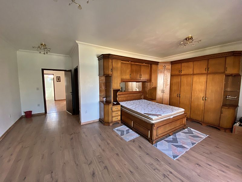 Casa 4 quartos  no Camobi