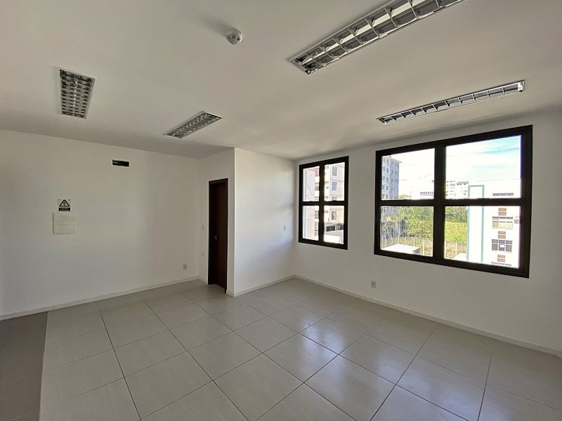 Sala   no bairro Nossa Senhora das Dores em Santa Maria