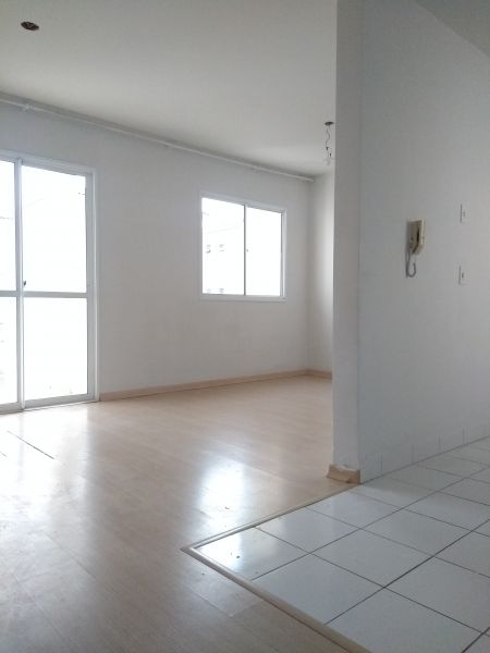 Apartamento 2 dormitórios no bairro Humaitá